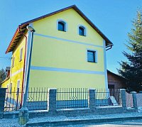 Žlutý dům - chalupa Krušné hory - Český Jiřetín