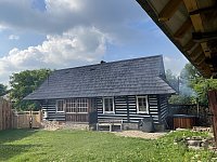 Drevenica s vírivkou a slameným ihriskom - Šambron