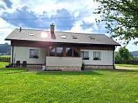 Vila pod Dubem - Návsí