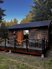 Chaloupka na jehličí - Chrastná