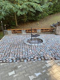 Skoro na samotě - Pastviny