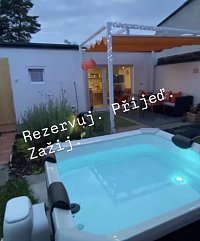 Malý domek Cukrkandl - Mlékojedy