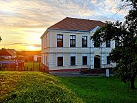 Penzion Zámeček - Uherčice u Znojma