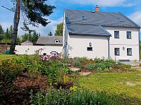 Chalupa k pronajmutí - Velká Javorská