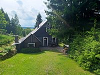 Roubenka Pod Lesem - Český Jiřetín