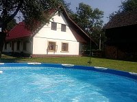 Chalupa s velkým bazénem v Krkonoších - Javorník