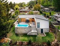 Moderní vila s bazénem na Vyžlovce - Vyžlovka