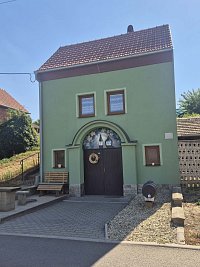 Vinný sklep U kamenného stolu - Šardice