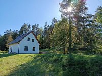 Na kraji lesa - klidná lokalita - Číměř-Sedlo