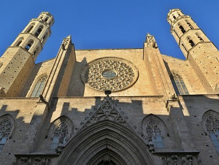 Barcelona – Katedrála moře (Basílica de Santa Maria del Mar, Iglesia de  Santa María del Mar) - Chrám 